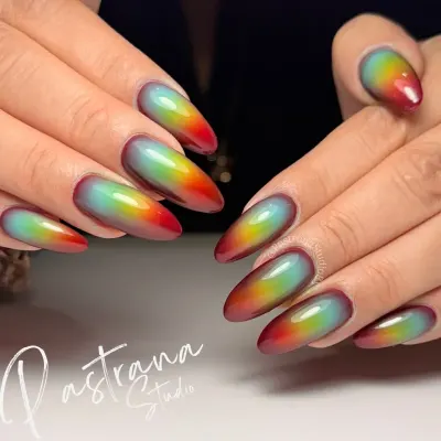 Diseño de uñas personalizado 12