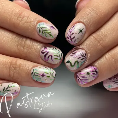 Diseño de uñas personalizado 13