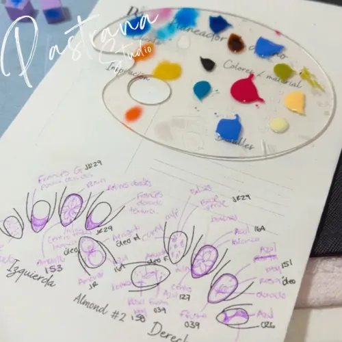 Proceso de diseño: boceto personalizado con paleta de colores